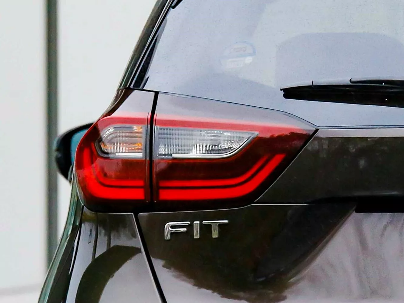 Фото задних фонорей Honda Fit  IV 2020 -  2024 
                                            