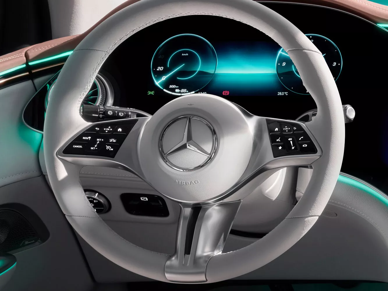 Фото рулевого колеса Mercedes-Benz EQE SUV   2022 -  2024 
                                            