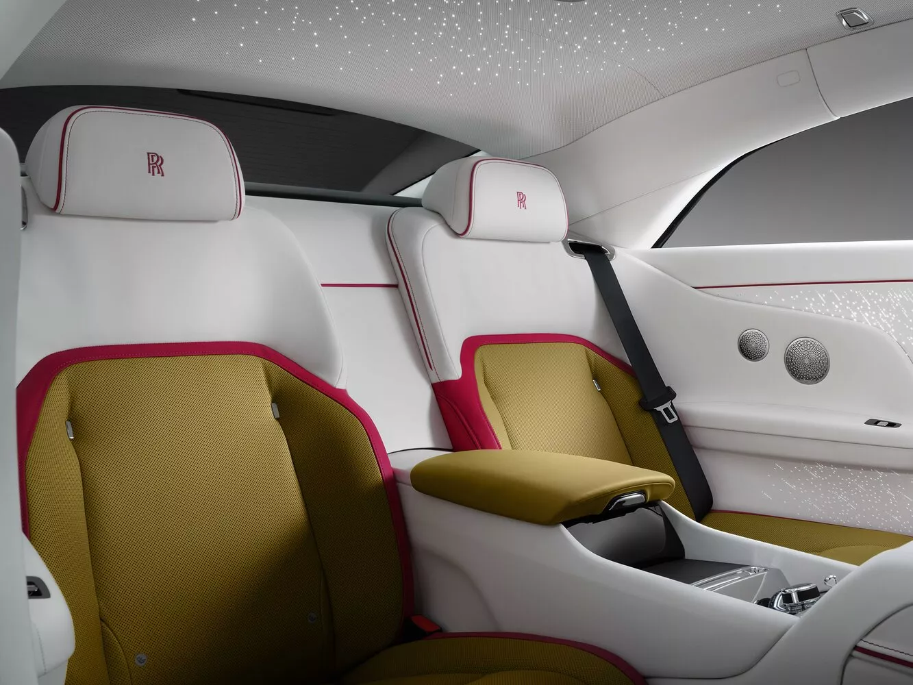 Фото сидений Rolls-Royce Spectre   2023 -  2024 
                                            