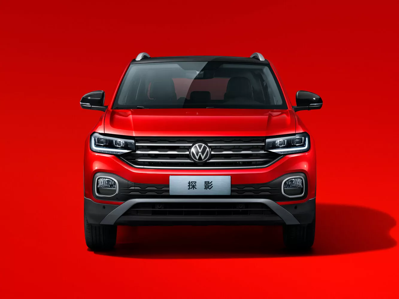 Фото спереди Volkswagen Tacqua   2019 -  2024 
                                            