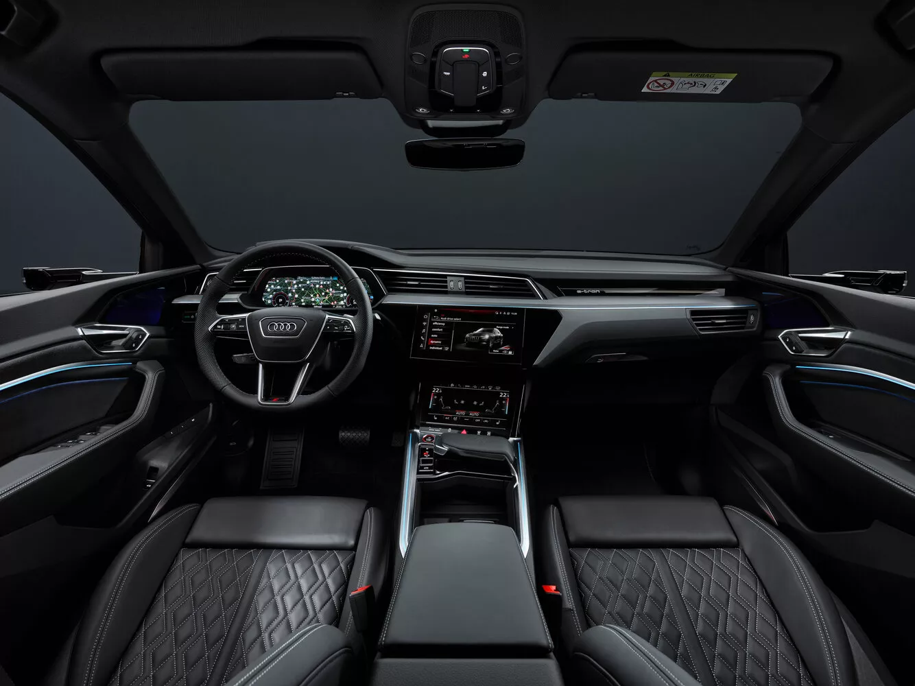 Фото торпеды Audi SQ8 e-tron   2022 -  2024 
                                            