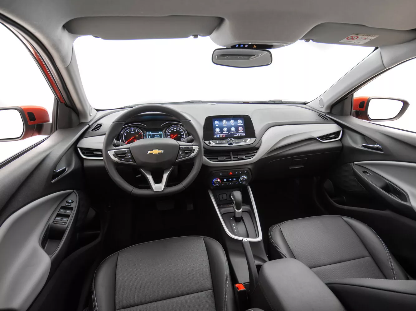 Фото места водителя Chevrolet Onix  II 2019 -  2024 
                                            