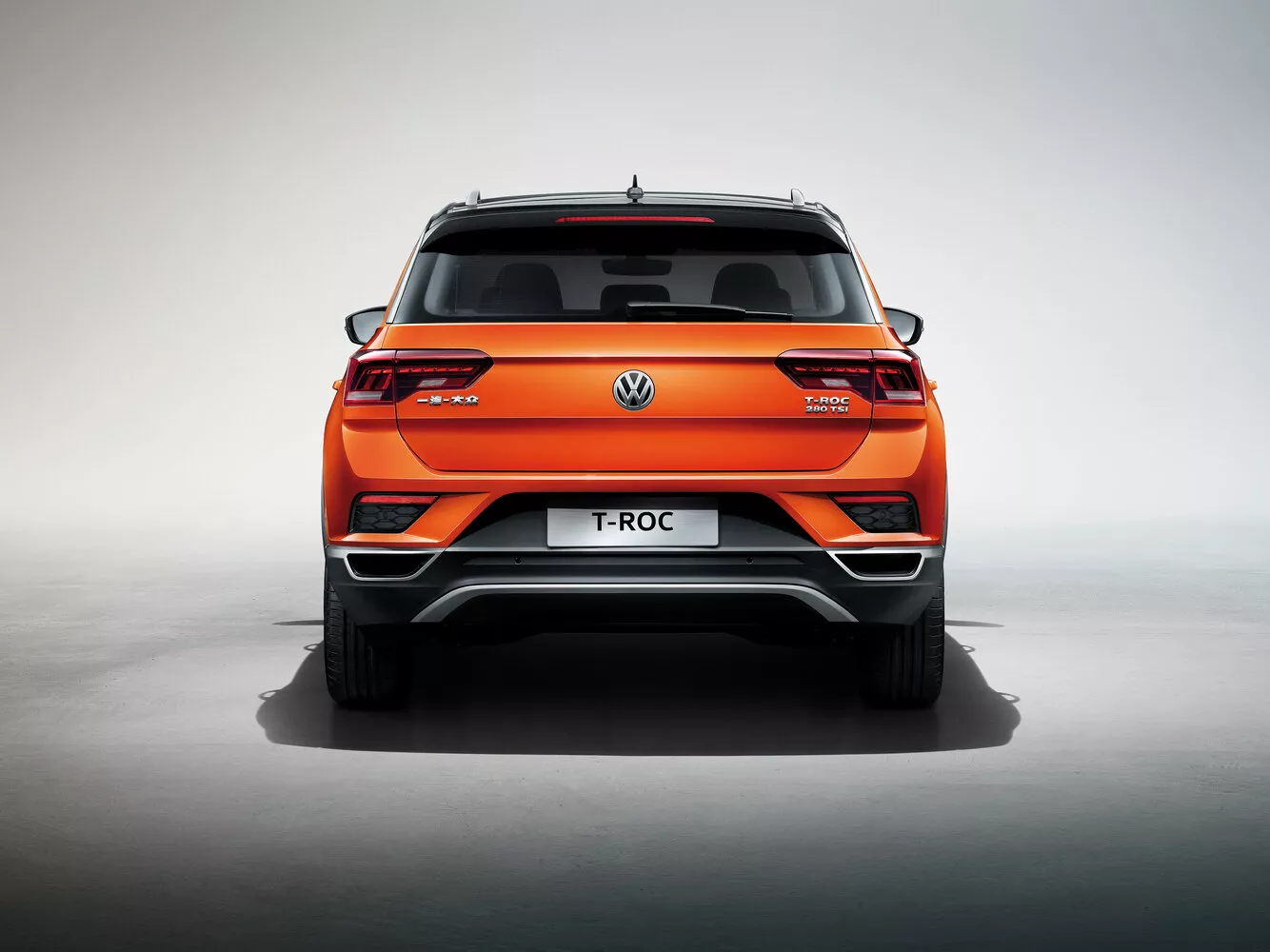 Фото сзади Volkswagen T-Roc  I (China Market) 2018 -  2024 
                                            
